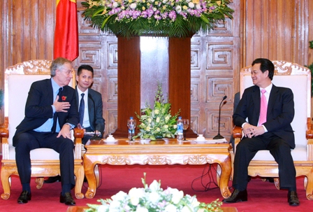 Thủ tướng Nguyễn Tấn Dũng tiếp cựu Thủ tướng Anh Tony Blair